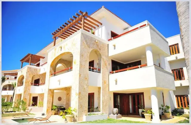 Xeliter Golden Bear Lodge Punta Cana apartamento lujo
